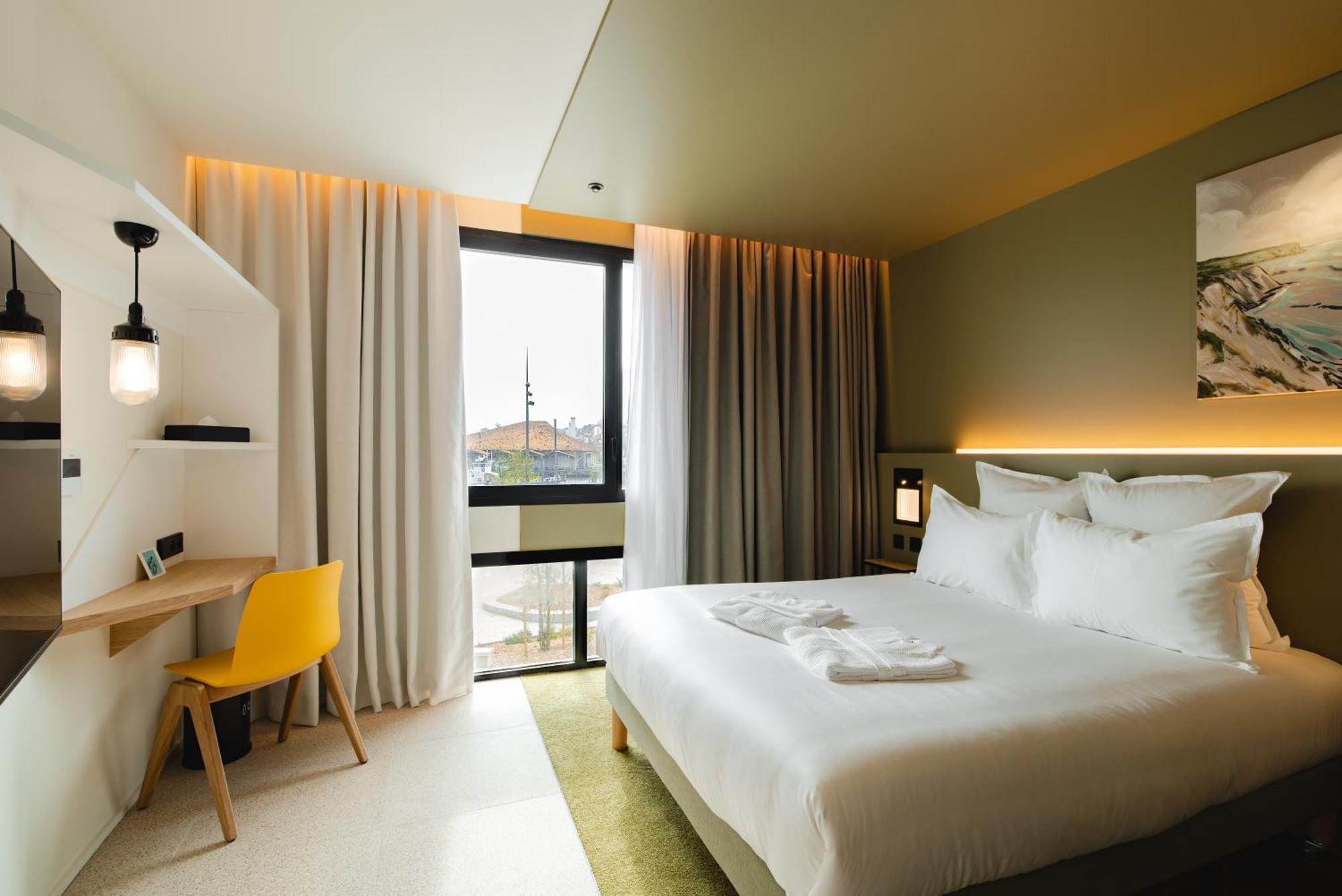 Bizipoz Hotel 圣让－德吕兹 外观 照片